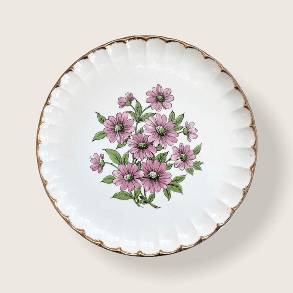 4 Vintage Warranted WS George Floral 22k Scalloped Plates